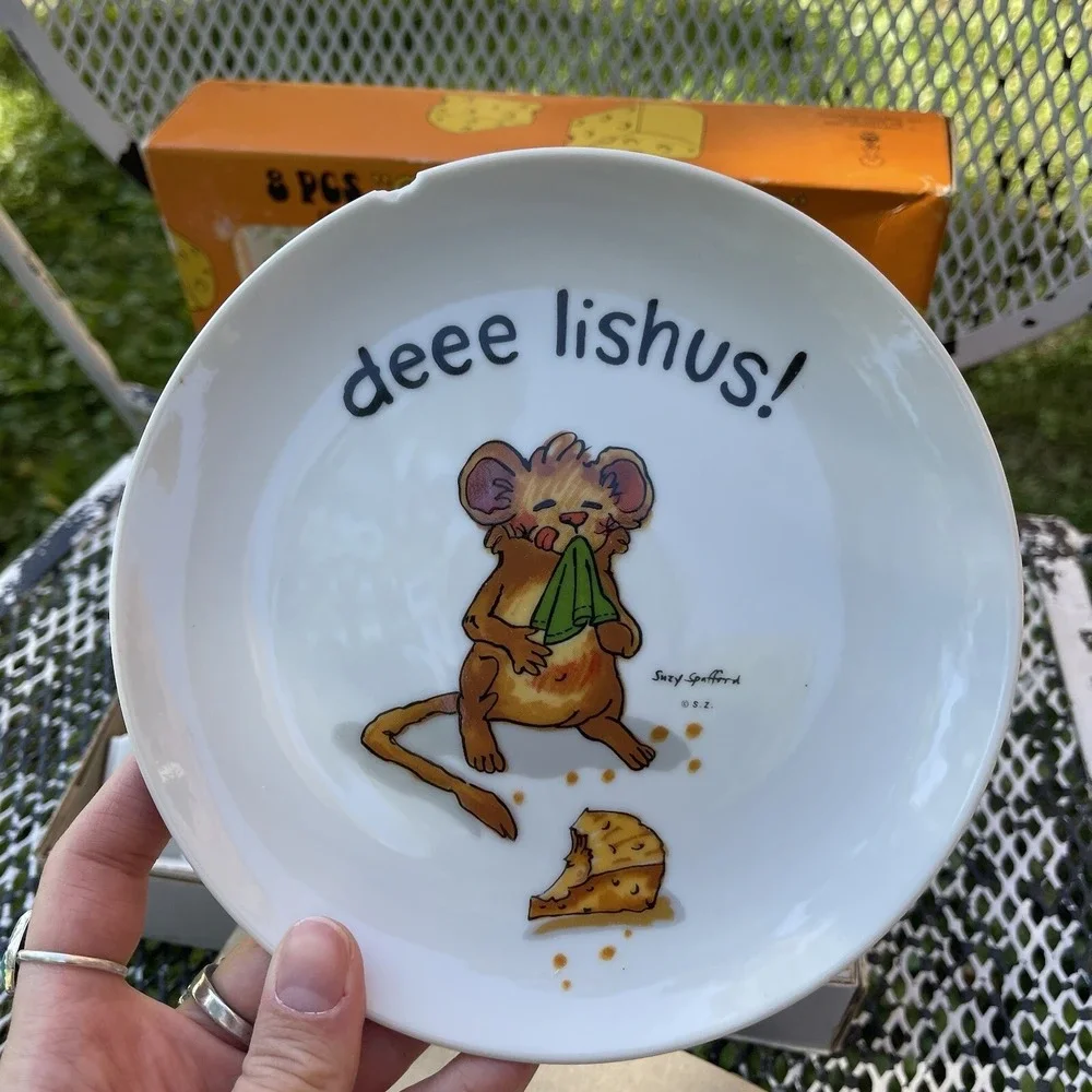 Vintage Enesco Suzy's Zoo Set of 4 cheese‎ plates & picks 1976 Anthropomorphic